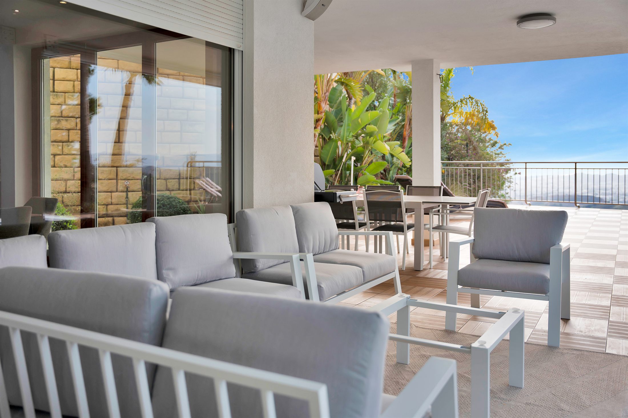 Living room opening onto the terrace