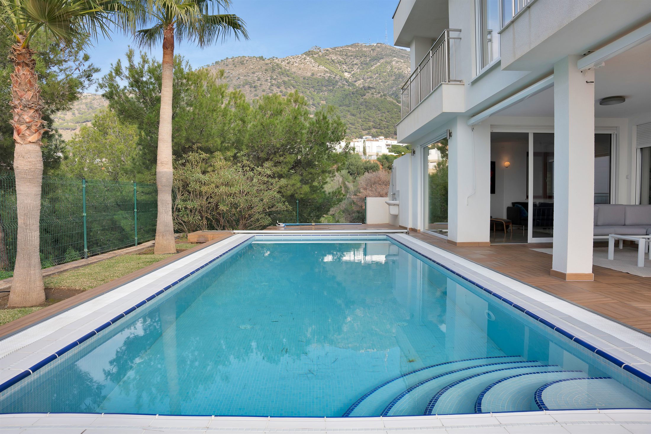 Close view of the pool